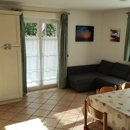 Lägenhet Cesa Stefi Canazei