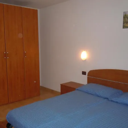 Apartment Cesa Stefi *